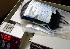 Bolsa con sangre donada en el Centro de Hemodonación, en una imagen de archivo.