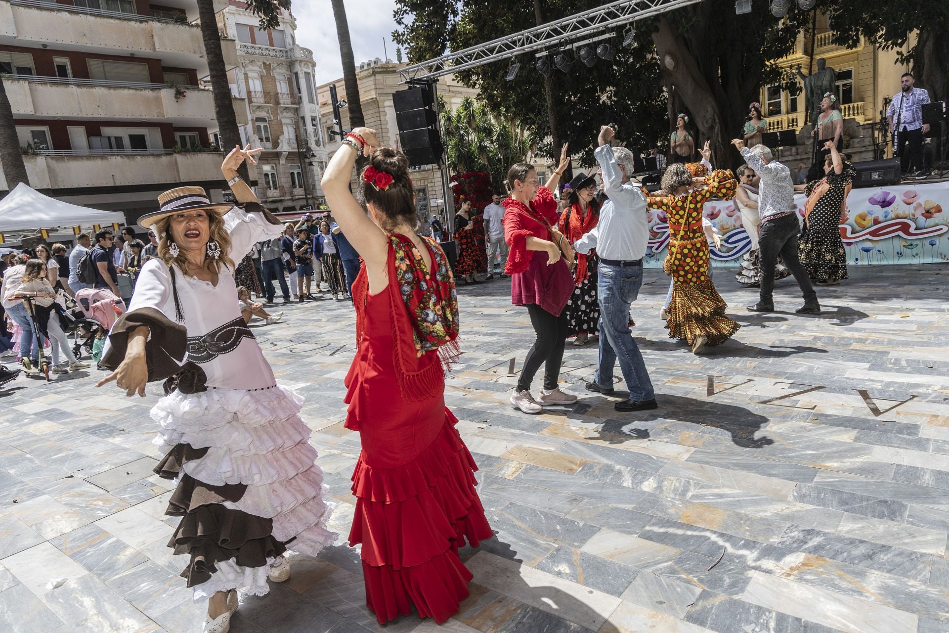 La fiesta de las Cruces de Mayo de Cartagena, en imágenes