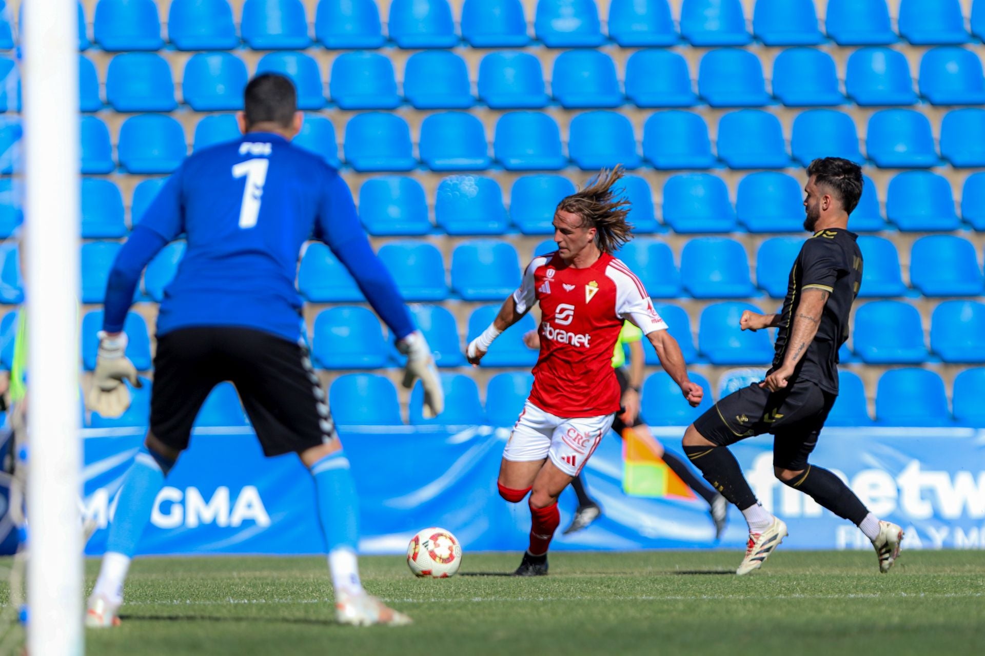Las imágenes del partido entre el Intercity y el Real Murcia