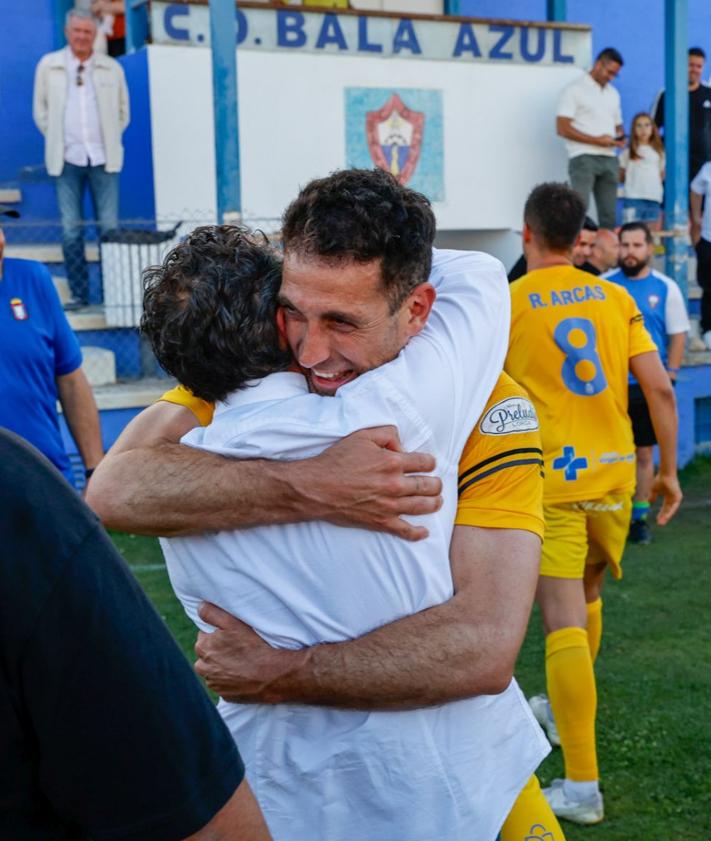 Imagen secundaria 2 - El Lorca Deportiva no falla en Puerto de Mazarrón y asciende a 2º RFEF