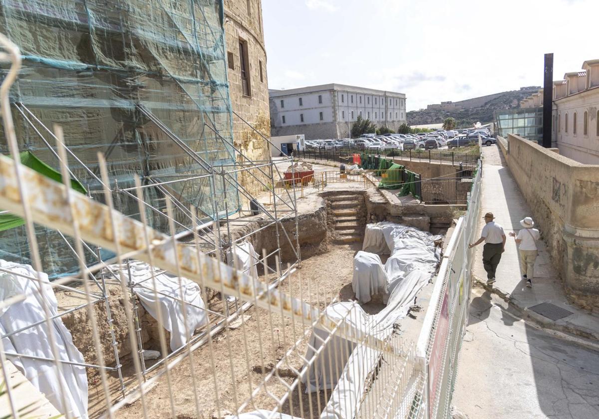 Adjudican por 2,3 millones la nueva fase de excavaciones en el anfiteatro romano de cartagena | la verdad