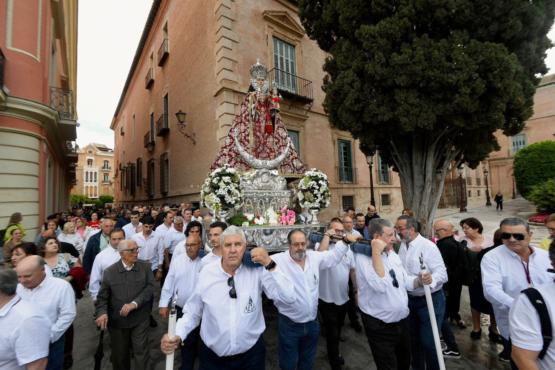 En imágenes, el regreso de la Fuensanta a su santuario tras las Fiestas de Primavera