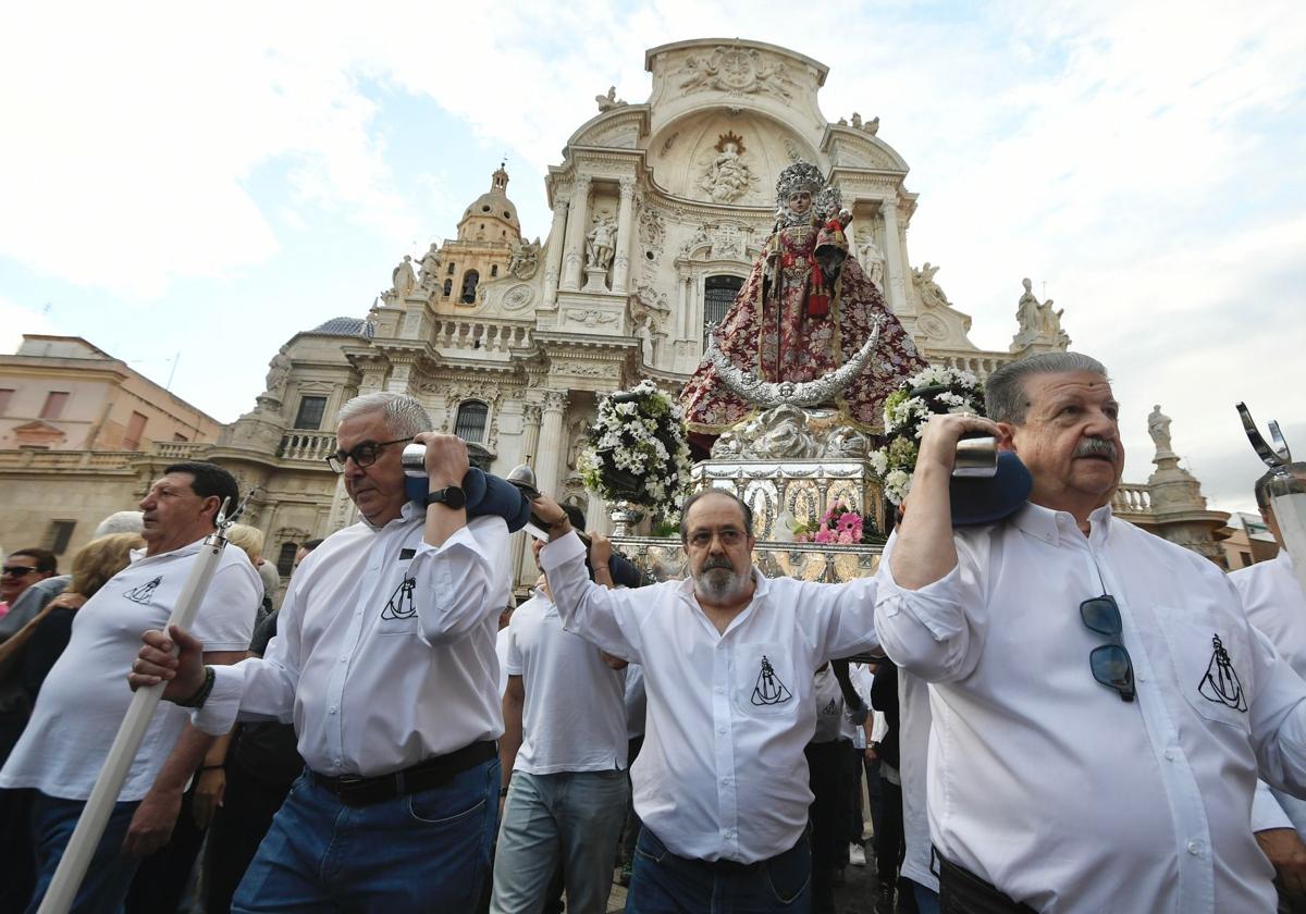 En imágenes, el regreso de la fuensanta a su santuario tras las fiestas de primavera | la verdad