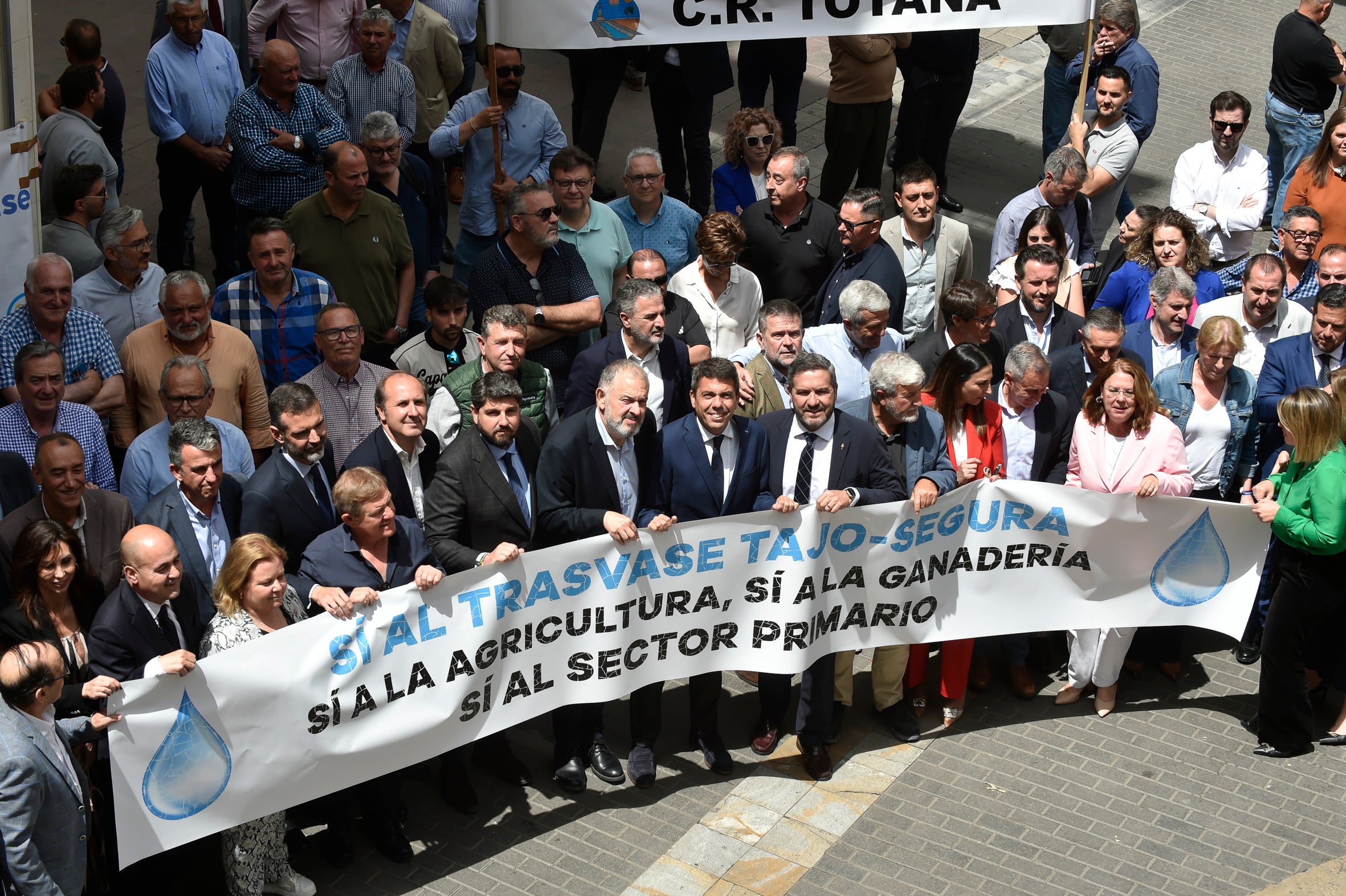 El primer acto en defensa del Trasvase Tajo-Segura, en imágenes
