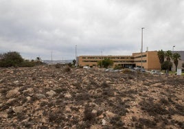 Parcela donde se ubicará el centro de día para enfermos de alzhéimer.