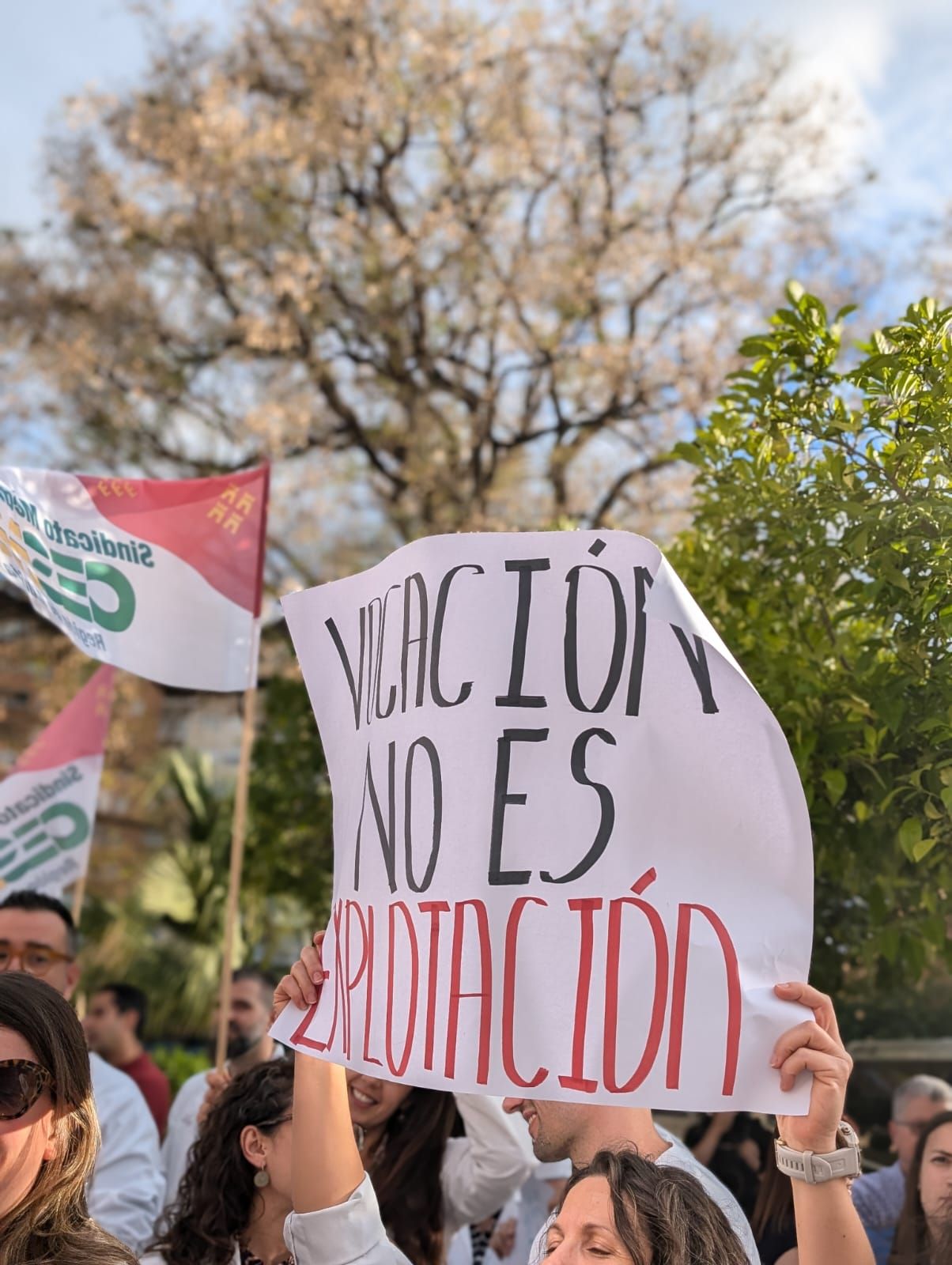 En imágenes, la manifestación de médicos contra el Estatuto Marco