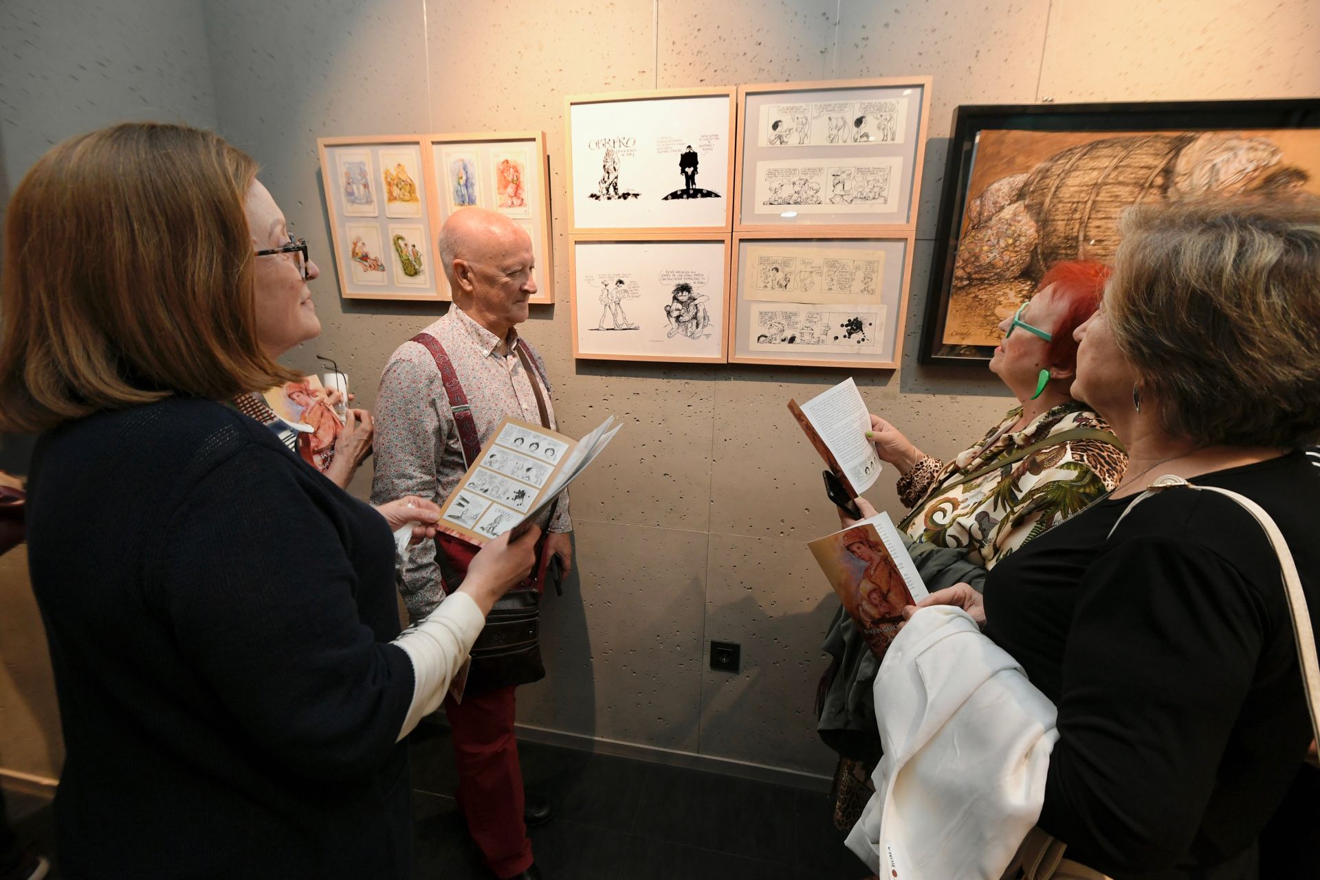 Inauguración de la exposición de Chipola, en imágenes