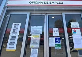 Entrada a una oficina del SEPE, en una imagen de archivo.
