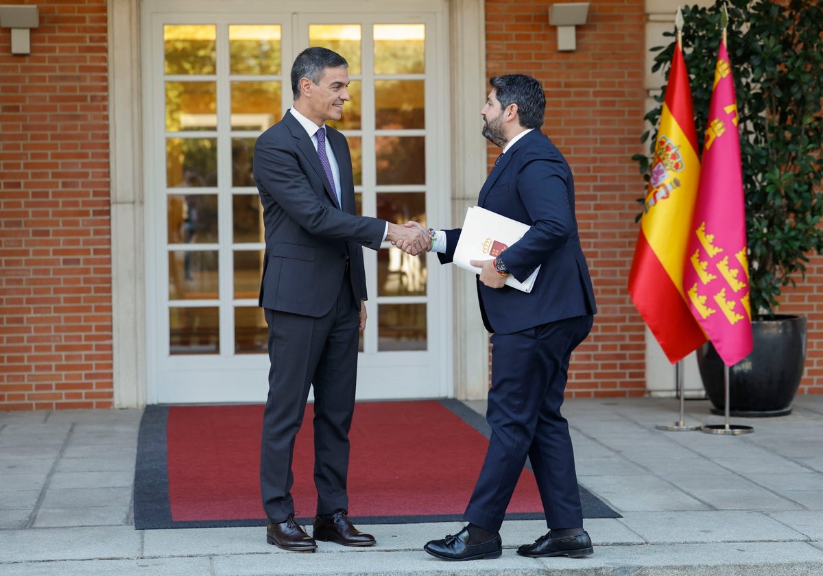 «No estoy dispuesto a claudicar»: la carta de López Miras a Pedro Sánchez para tratar juntos el futuro del Tajo-Segura