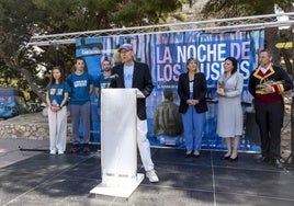 Juan Miguel Sánchez, autor del cartel, durante la presentación de esta edición.