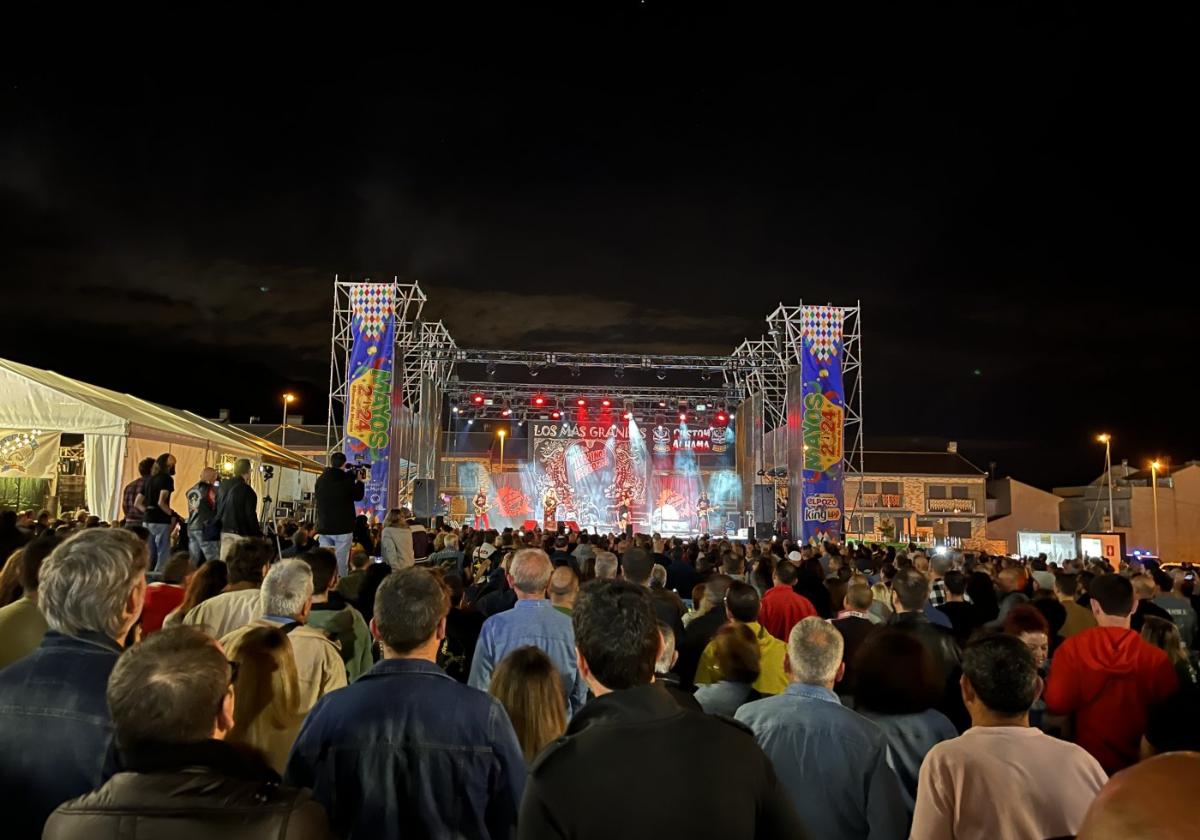 Los Mayos de Alhama continúan con rutas moteras y conciertos