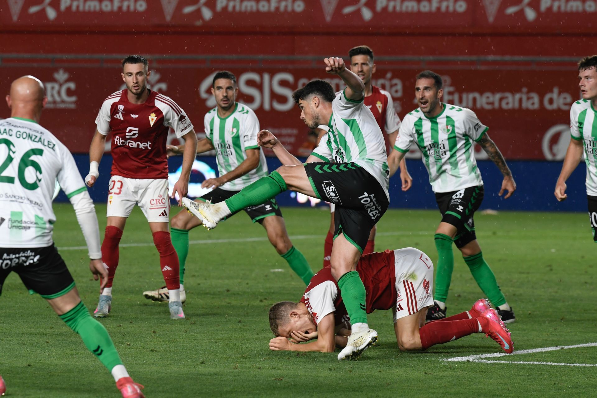 El empate del Real Murcia contra el Antequera, en imágenes