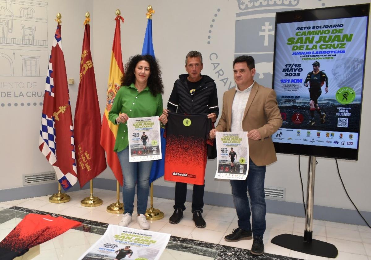 Ana Belén Martínez, Juanjo Larrotcha y José Fernández.