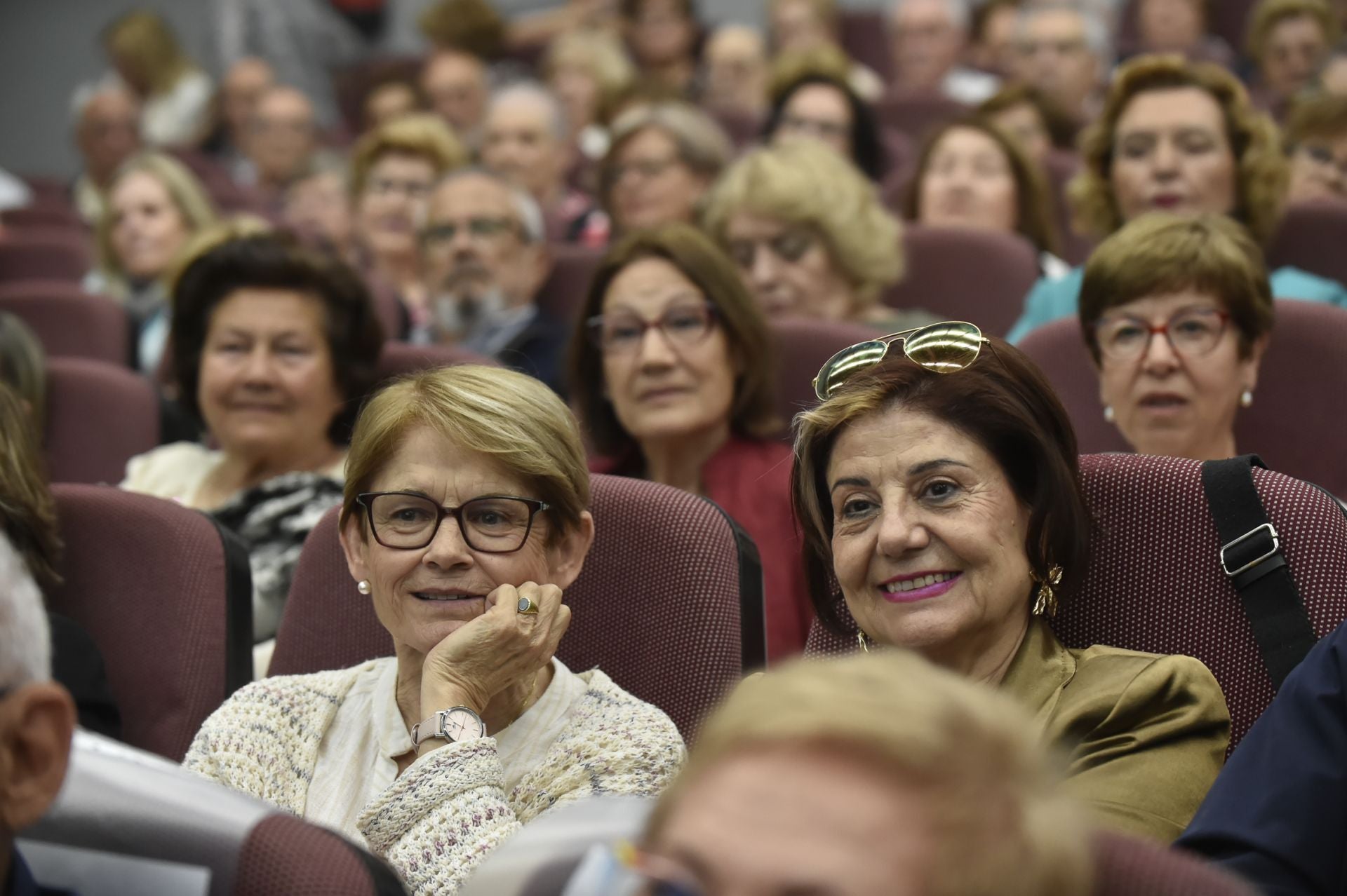 En imágenes, el homenaje a los trabajadores de La Arrixaca por su 50 aniversario