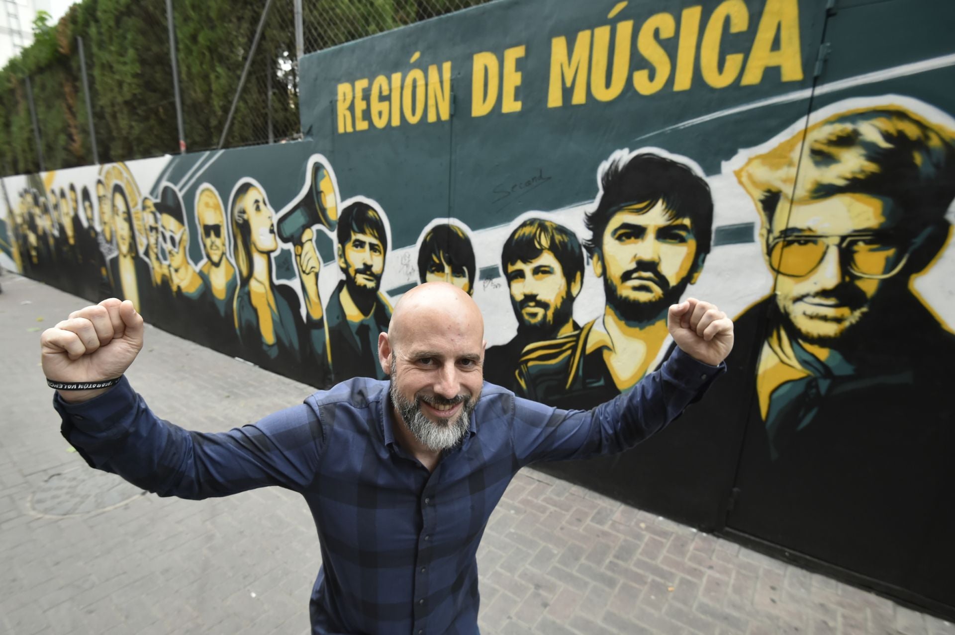 El mural del Fortaleza Sound en homenaje a los músicos de la Región, en imágenes