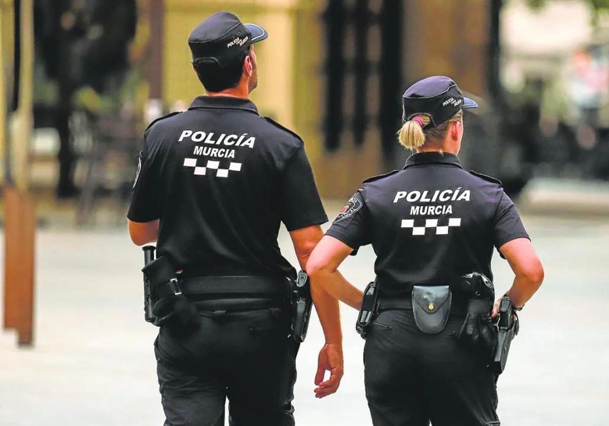 Prisión provisional para los cinco detenidos por secuestrar a un joven con un arma blanca en una cafetería de Murcia