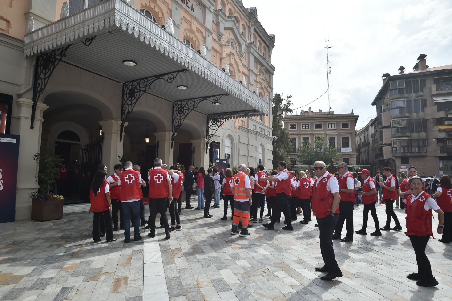 El acto de entrega en Murcia de los premios de Cruz Roja, en imágenes