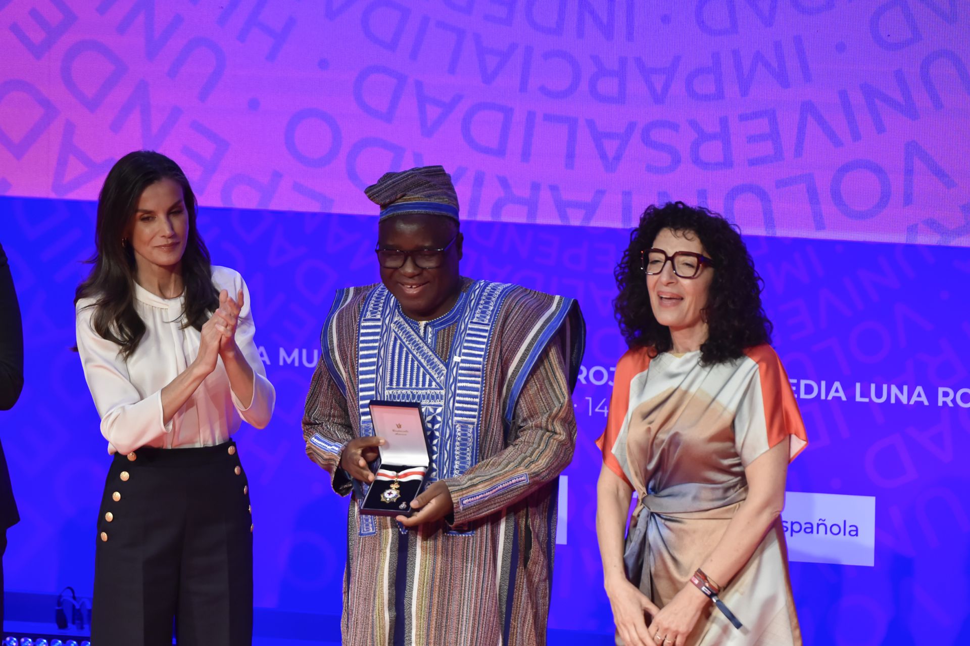 El acto de entrega en Murcia de los premios de Cruz Roja, en imágenes