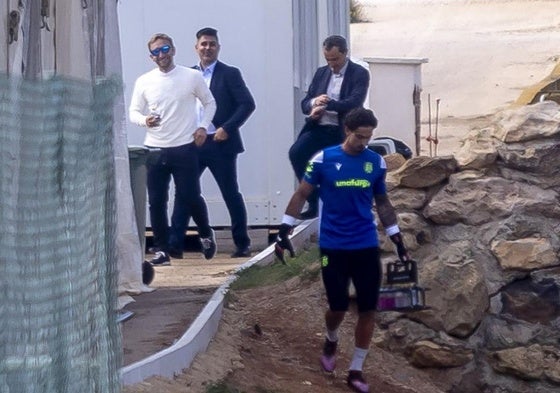 Diego Rivas, David Aganzo y un asesor jurídico de AFE, la semana pasada, en La Manga Club.