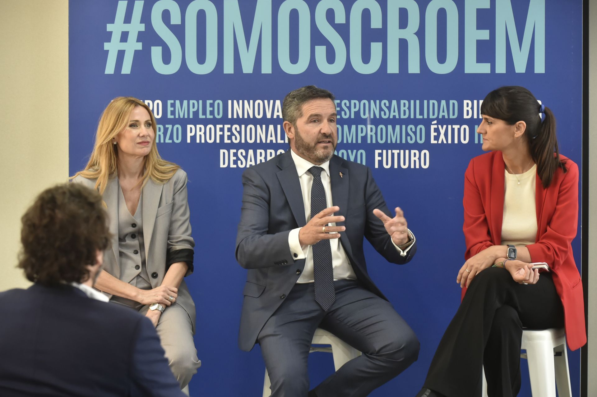 En imágenes, la visita de González Veracruz a Croem