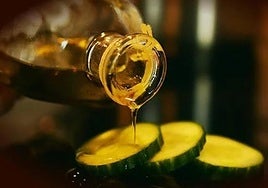 El truco casero para limpiar el aceite de oliva y poder reutilizarlo.