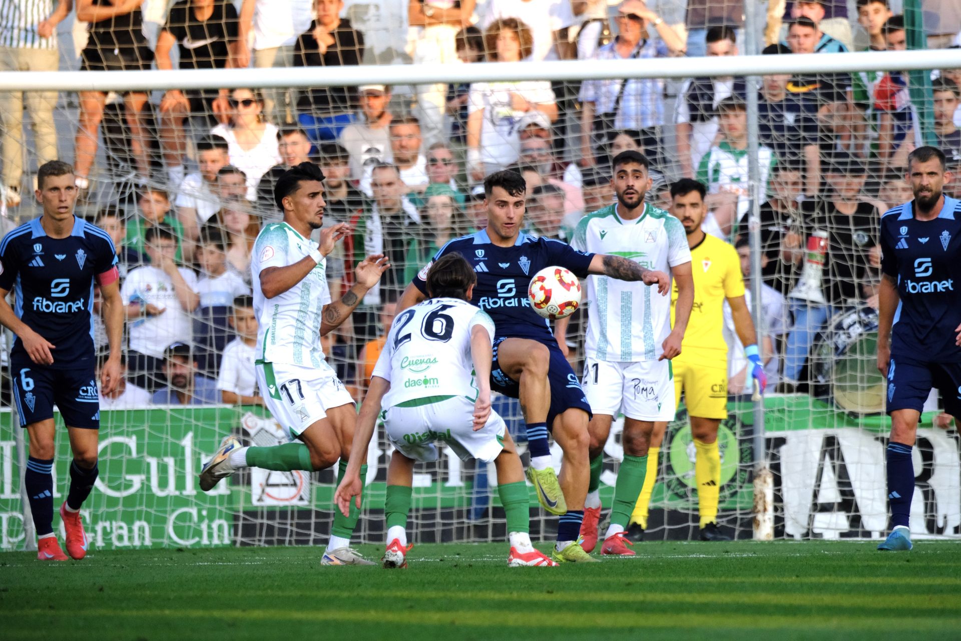 El empate del Real Murcia frente al Atlético Sanluqueño, en imágenes
