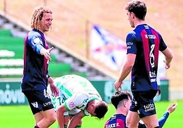 Gabri y Mayorga, del Yeclano, en la victoria en Antequera.