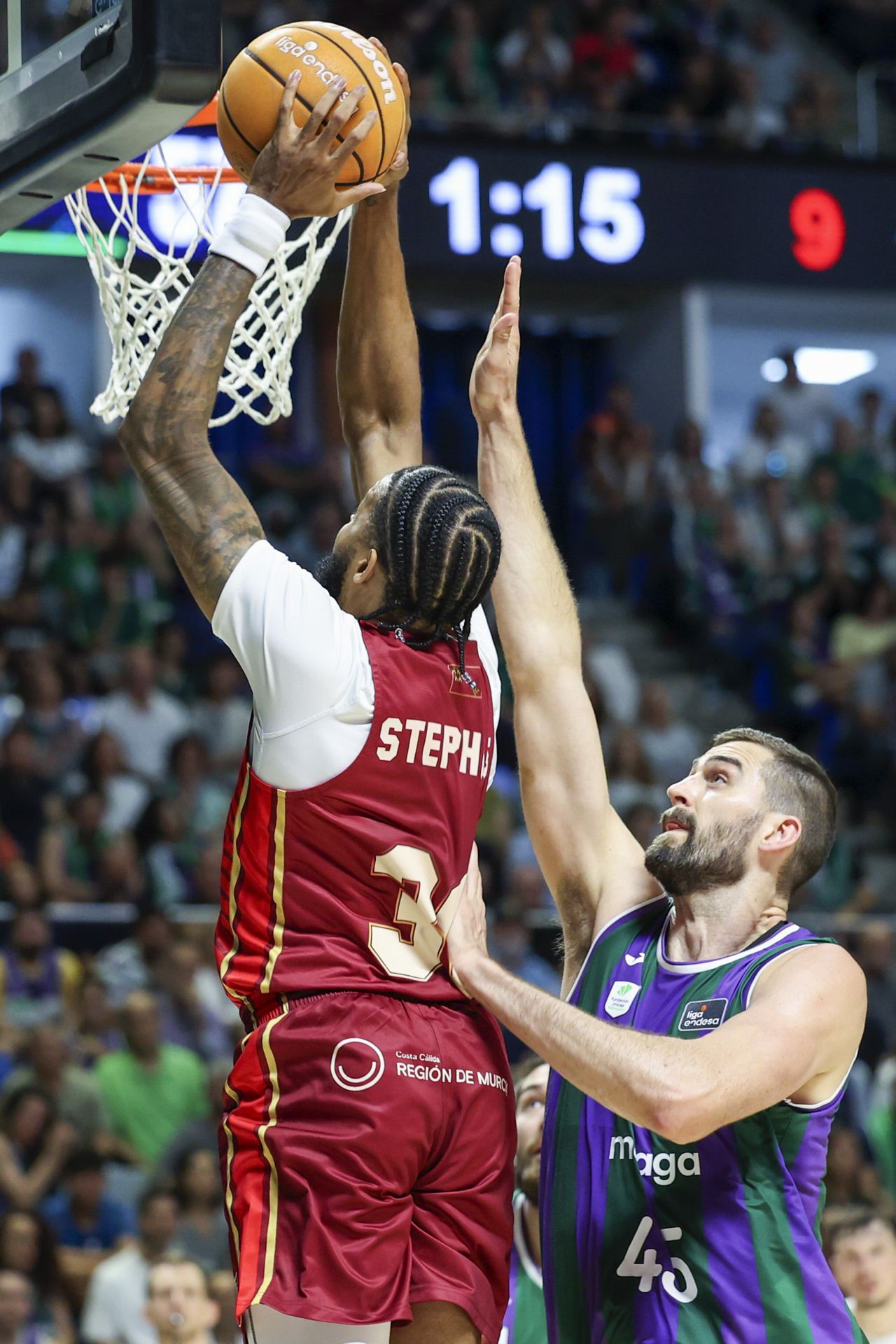 El partido del UCAM Murcia contra el Unicaja, en imágenes