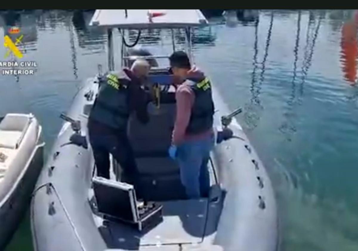 Puertos y centros de buceo de la Región de Murcia se 'blindan' ante una «oleada» de robos de barcos