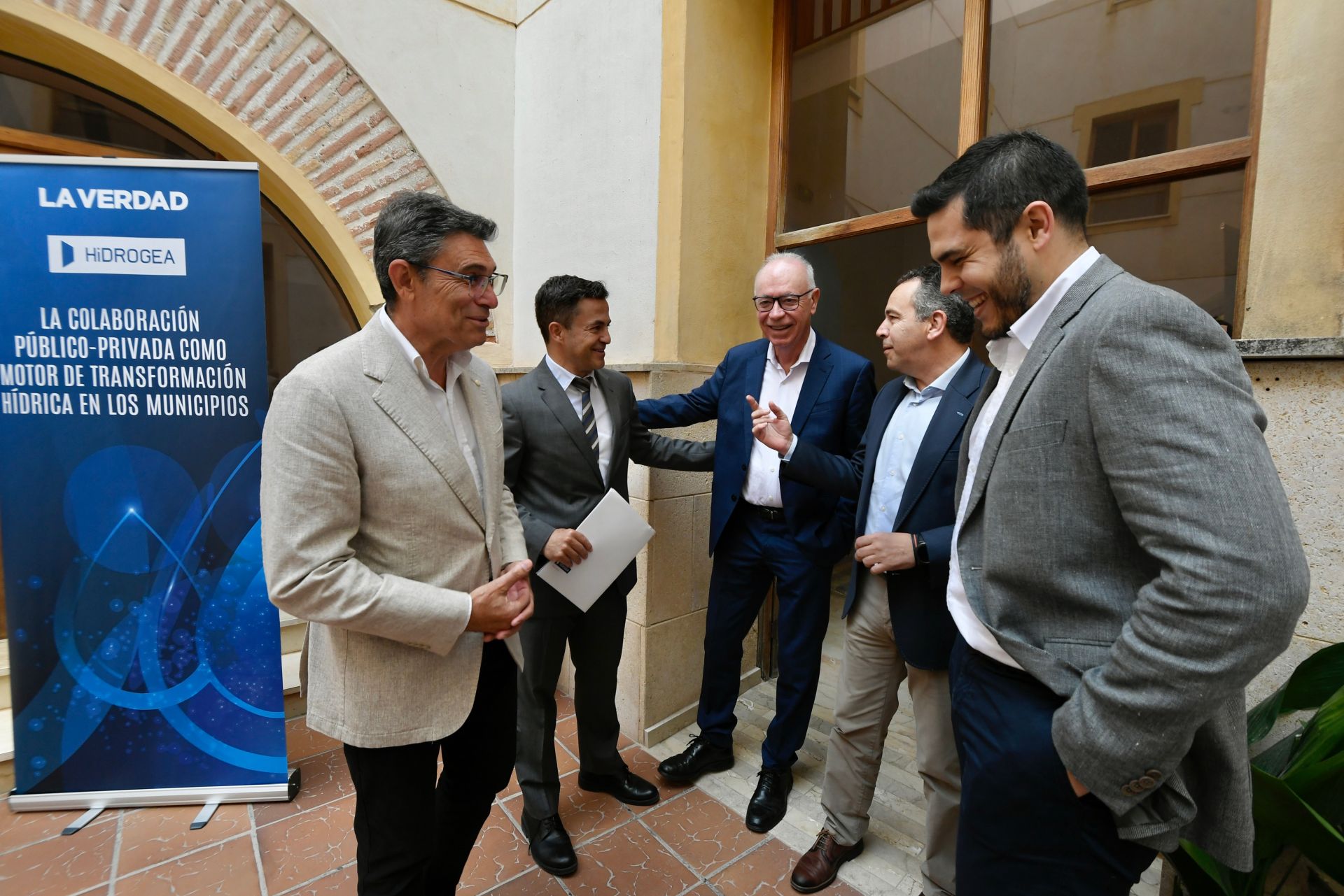 El desayuno informativo &#039;La colaboración público-privada como motor de transformación hídrica en los municipios&#039;, en imágenes