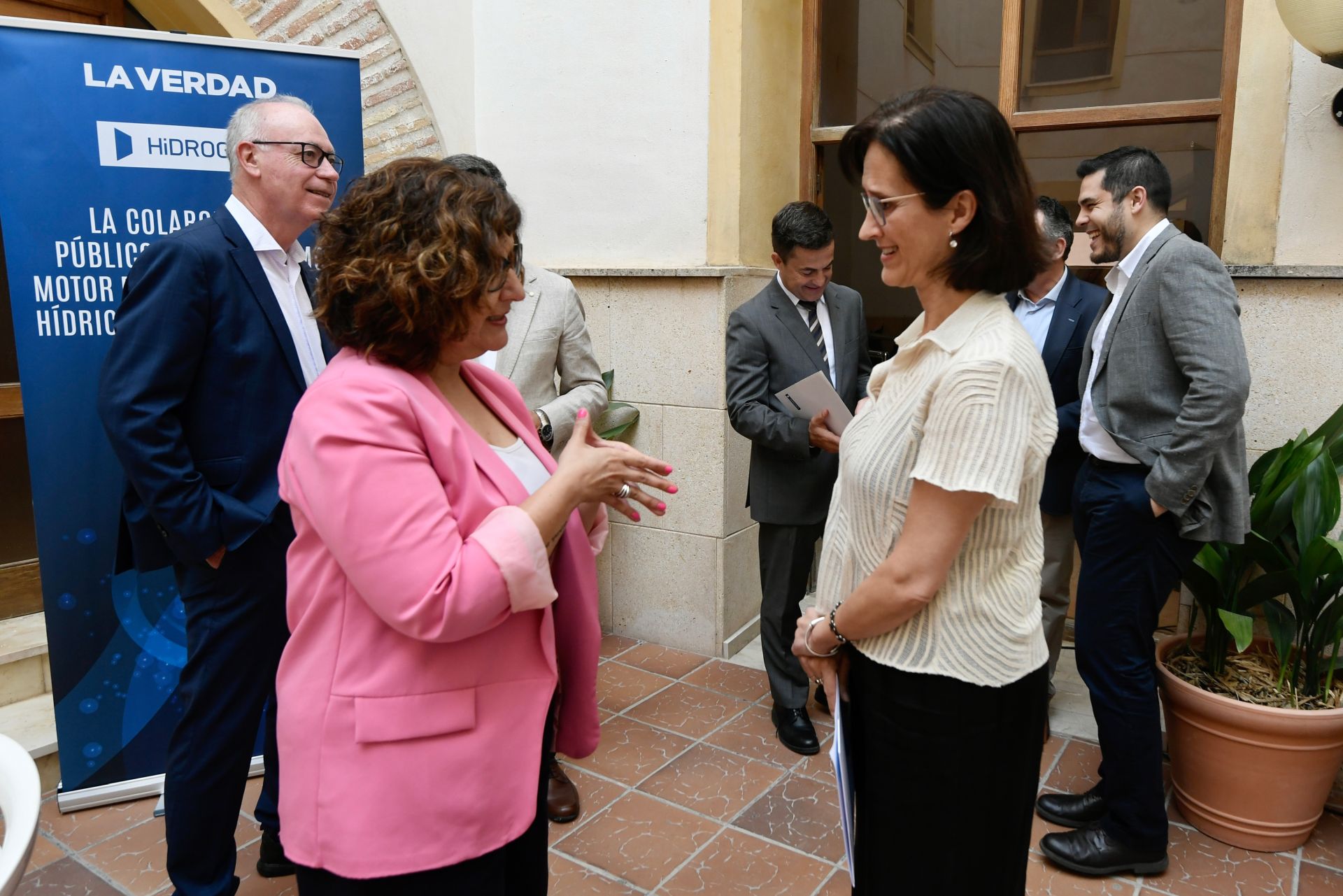 El desayuno informativo &#039;La colaboración público-privada como motor de transformación hídrica en los municipios&#039;, en imágenes