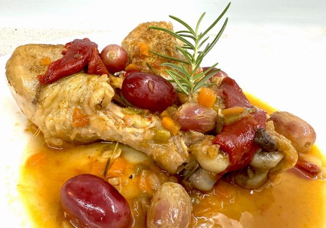 Muslos de pollo con cerveza y uvas