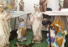 Algunas de las imágenes sacras recuperadas.