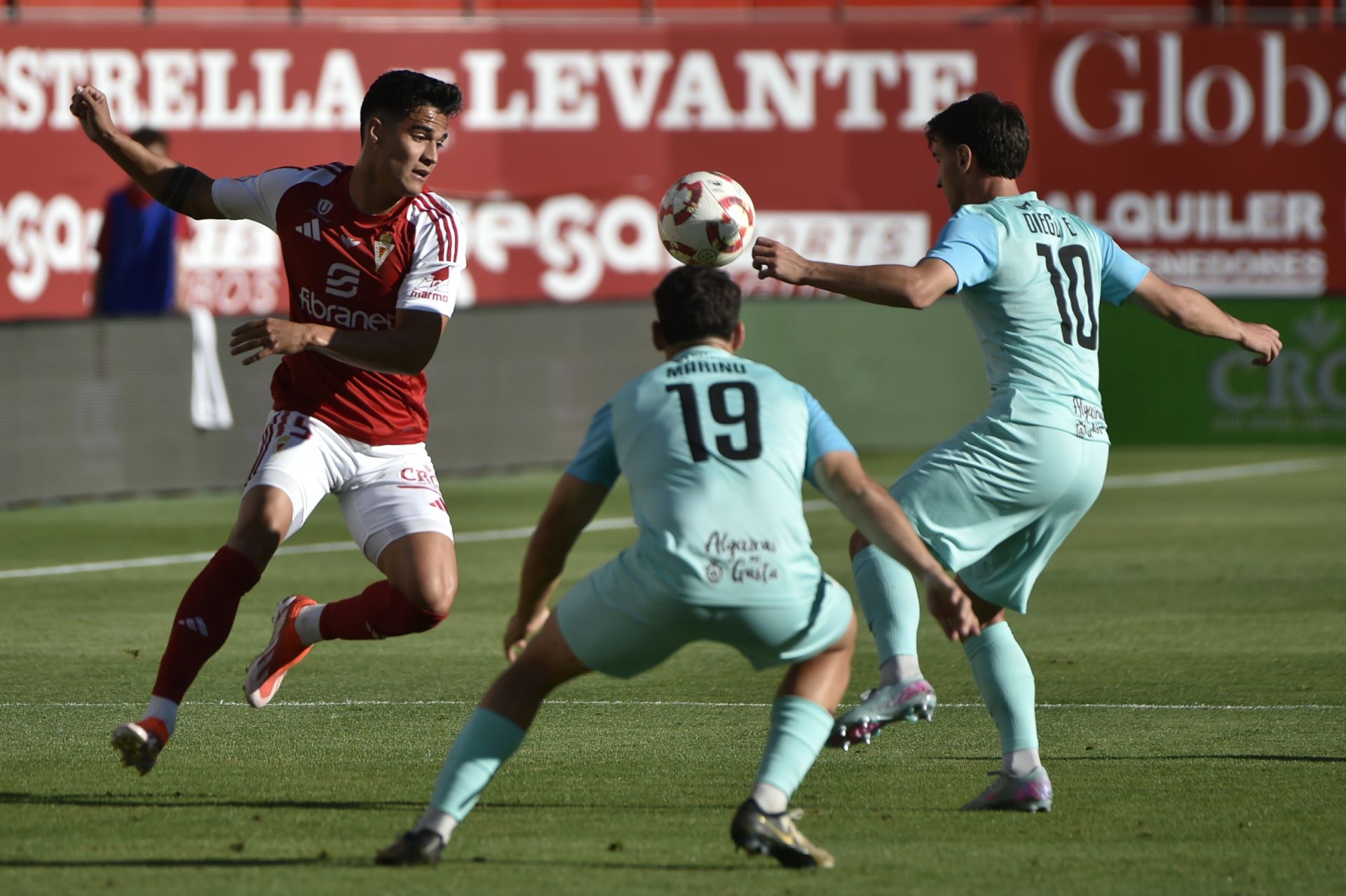 La victoria del Real Murcia frente al Algeciras, en imágenes