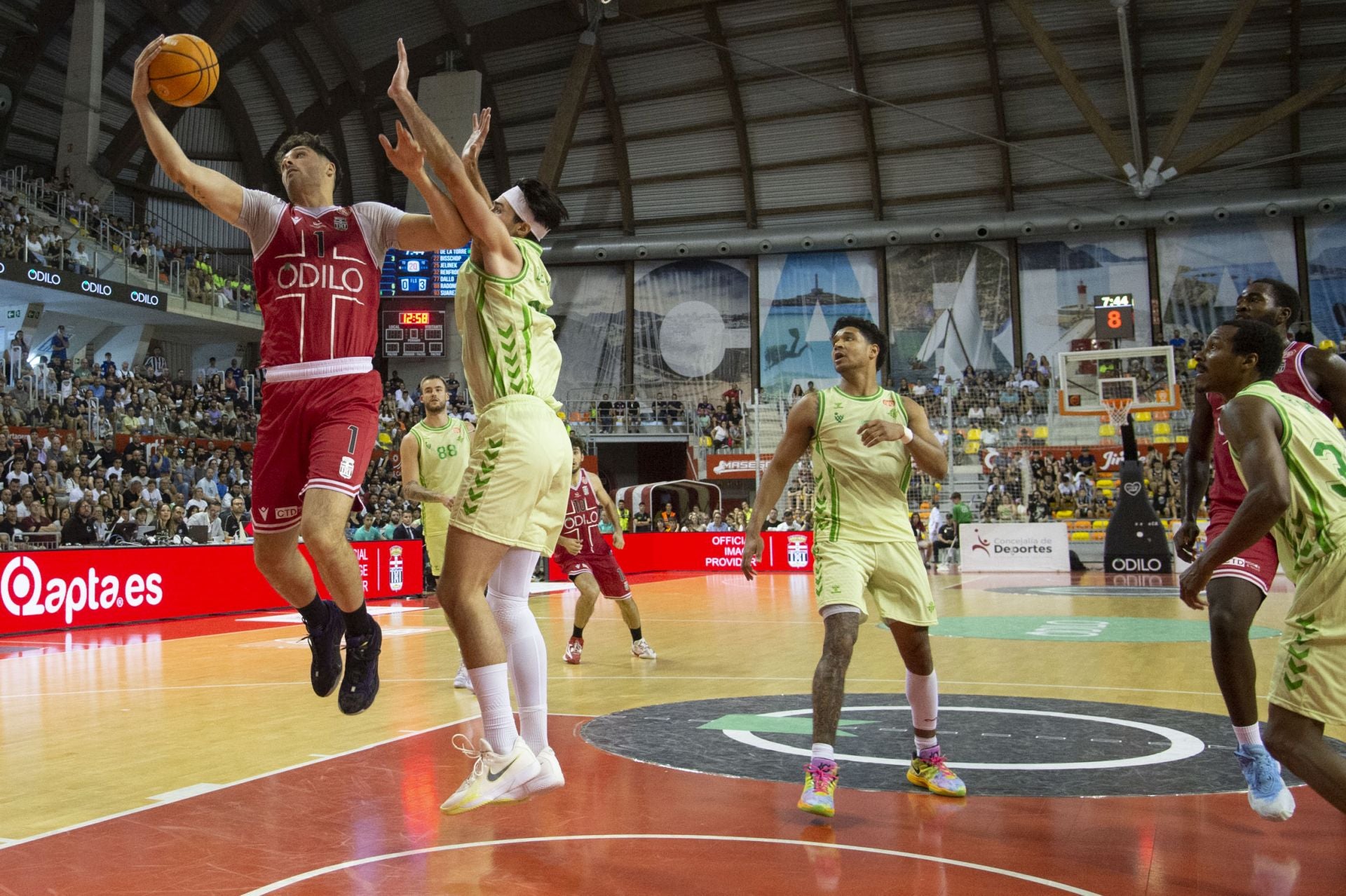 Las imágenes del cuarto partido entre el Odilo FC Cartagena y el Real Betis