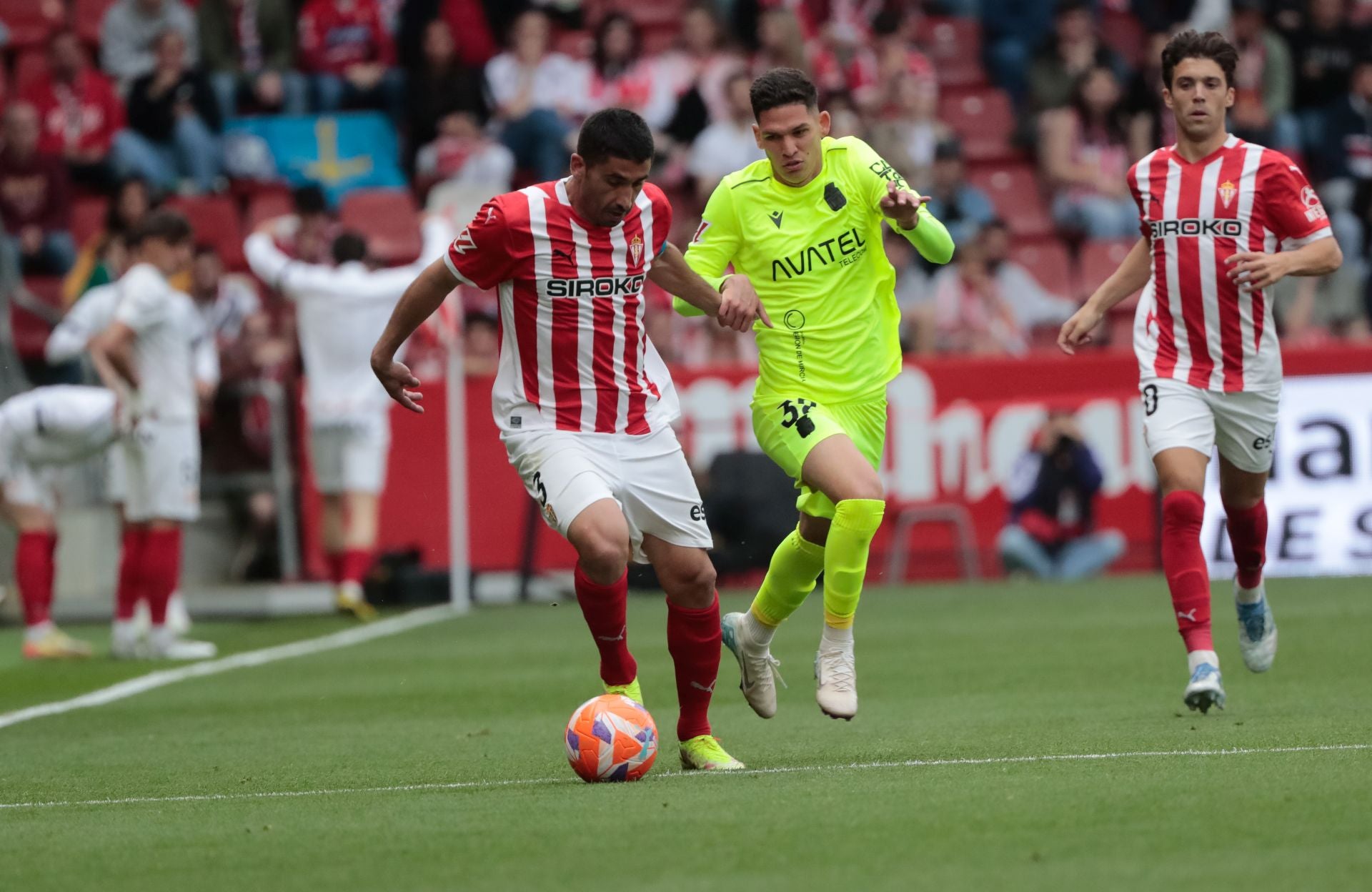 El Sporting-Cartagena (3-2), en imágenes