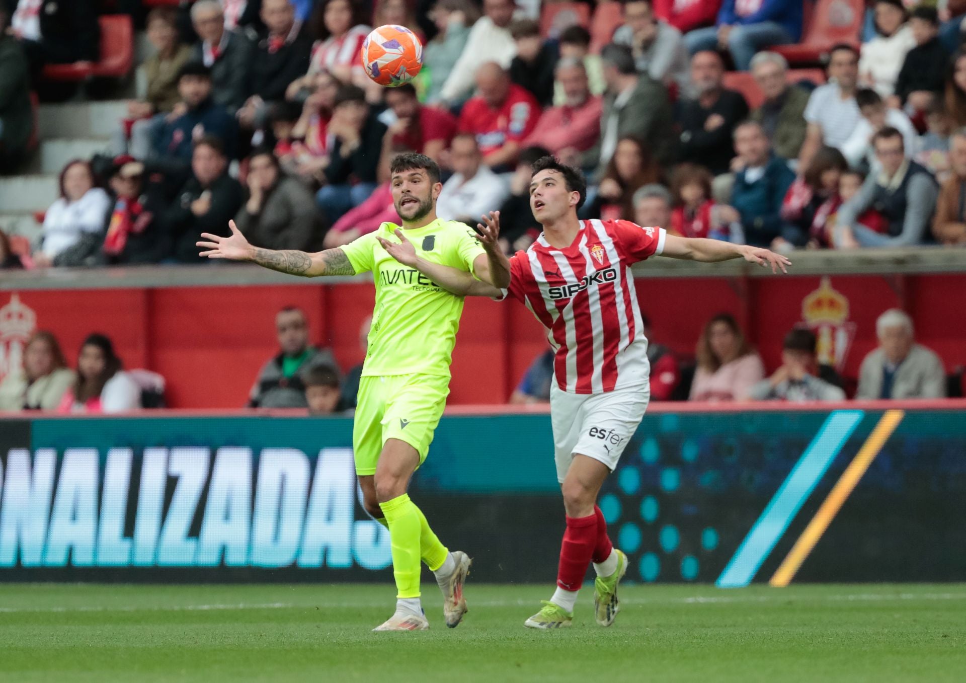 El Sporting-Cartagena (3-2), en imágenes