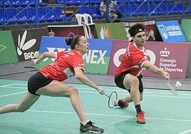 Nikol Carulla y Rodrigo Sanjurjo, ayer, en el dobles mixto.