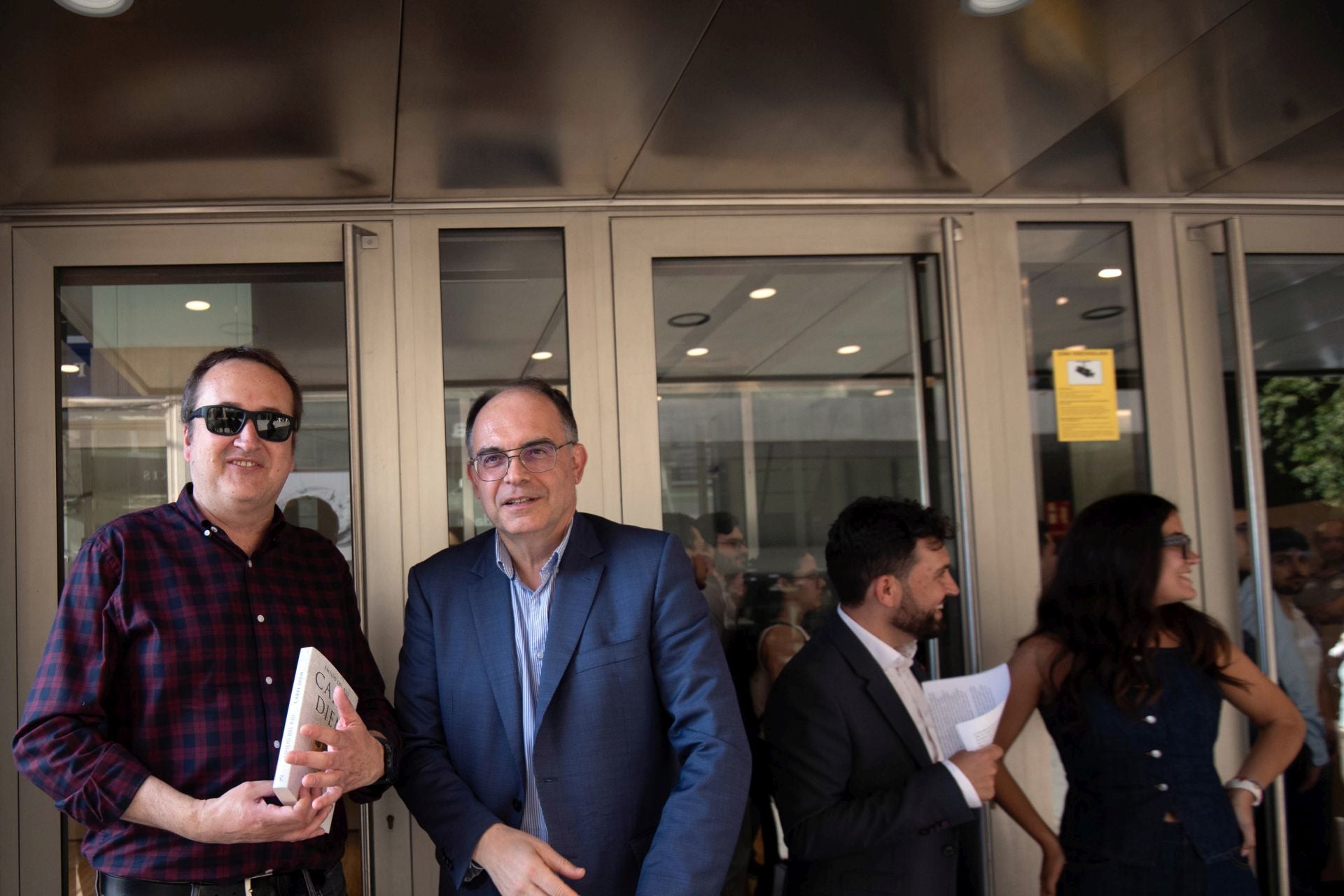 Guía para ser felices con Emilio del Río, en imágenes
