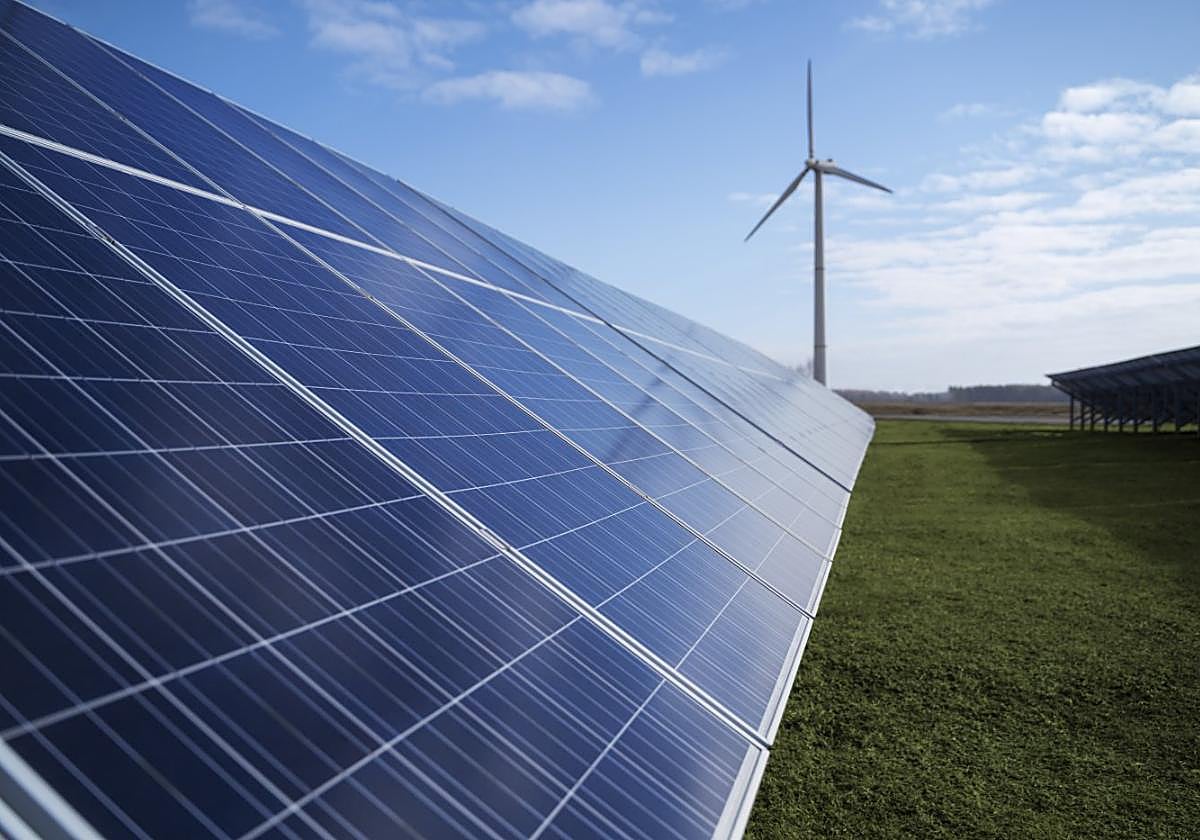 El almacenamiento de la energía permitirá abastecer en las horas en las que no hay sol.
