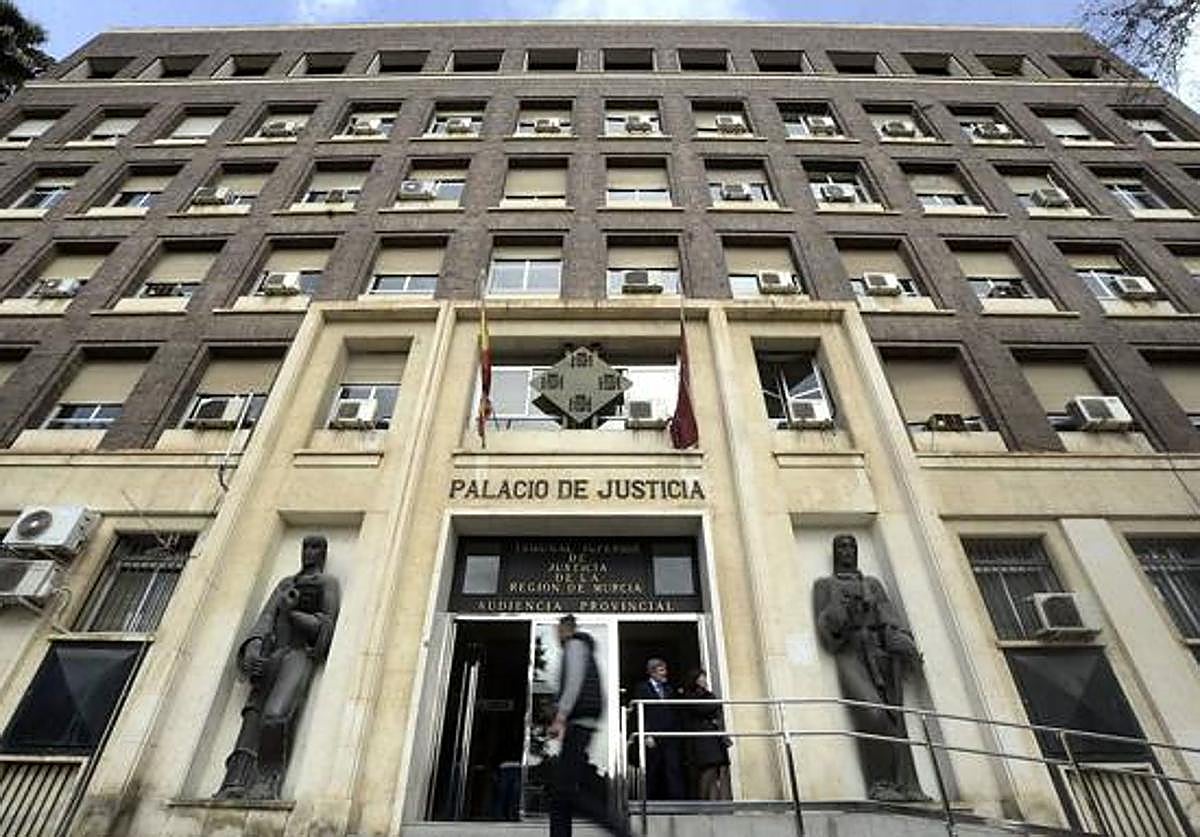 Condena al Ayuntamiento de Bullas por vulnerar la libertad sindical de un delegado de la Policía Local