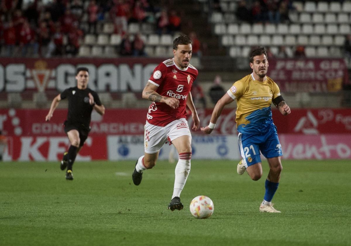 Real murcia y nàstic, un choque de trenes con el ascenso como destino | la verdad