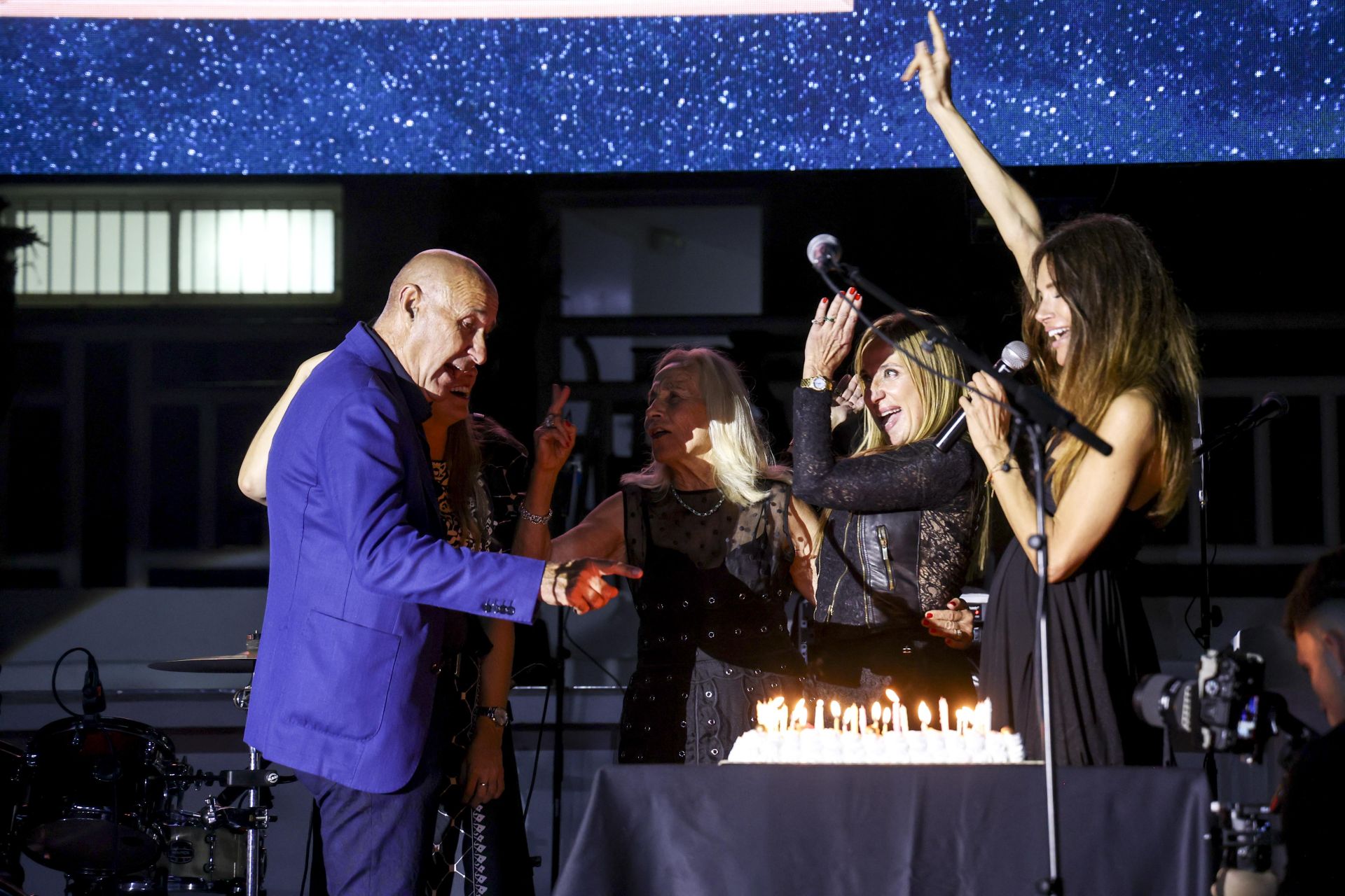 Las imágenes de las fiesta de 40 aniversario de Trips en La Manga