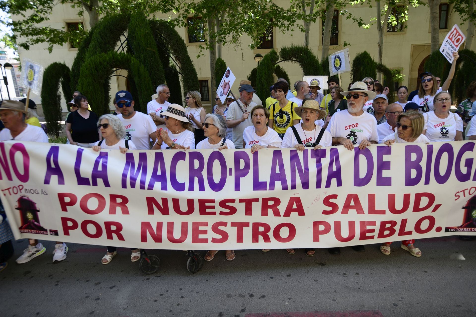 Protesta en Murcia contra las plantas de biogás, en imágenes