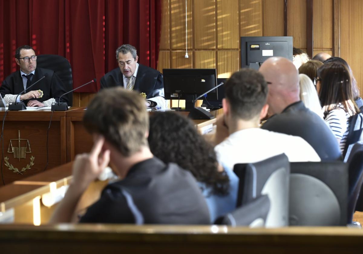 Tres décadas de juicios con jurados populares en la región de murcia: casi 9 de cada 10 terminan en condena | la verdad
