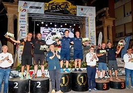 Podio del Baja Lorca Ciudad del Sol, con Carnicer y Peinado en lo más alto.