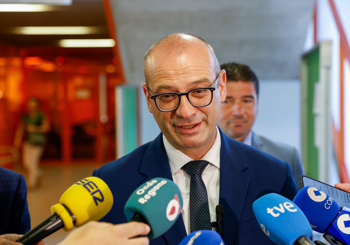 Educación insta al instituto valle de leiva de alhama a adoptar «medidas transitorias» para mitigar el calor | la verdad