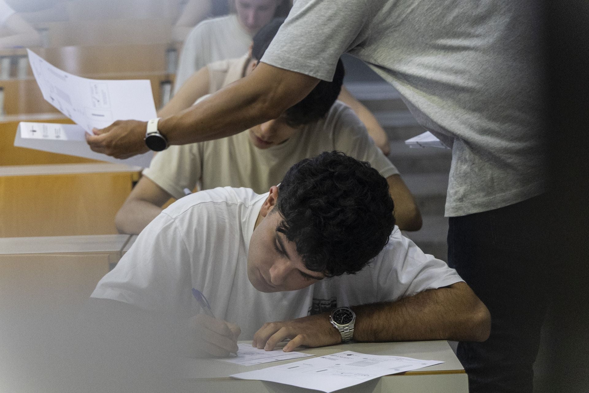 Los alumnos de la Región de Murcia afrontan los primeros exámenes de la PAU, en imágenes