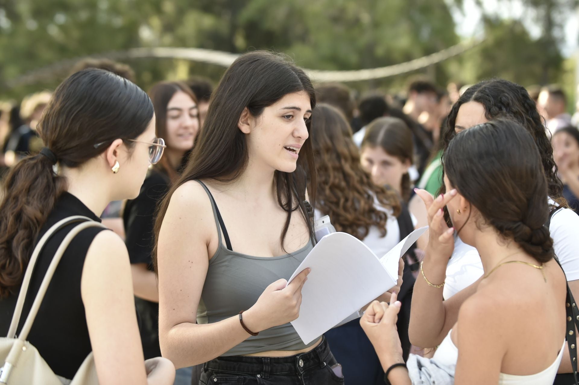 Los alumnos de la Región de Murcia afrontan los primeros exámenes de la PAU, en imágenes