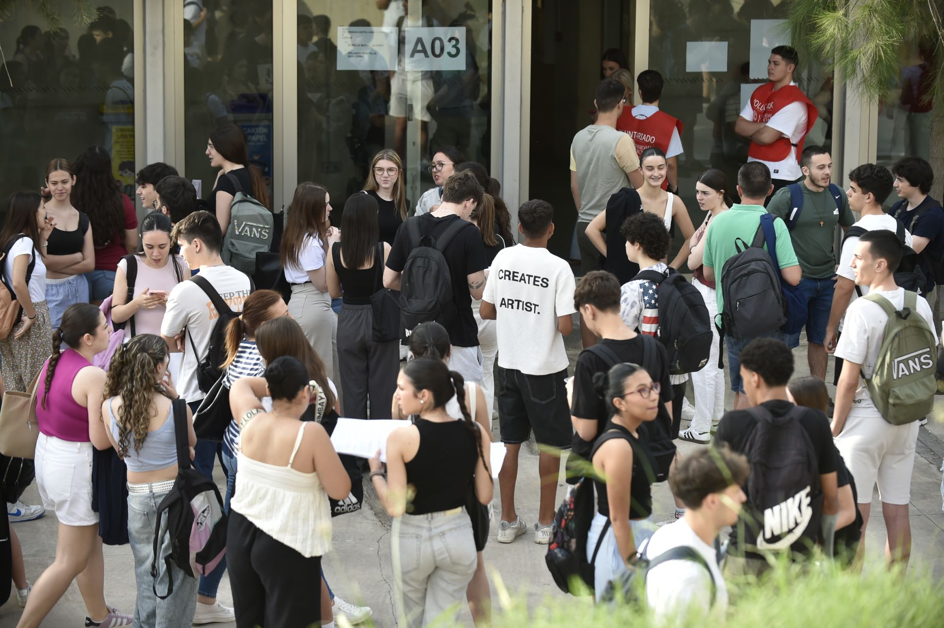 Los alumnos de la Región de Murcia afrontan los primeros exámenes de la PAU, en imágenes